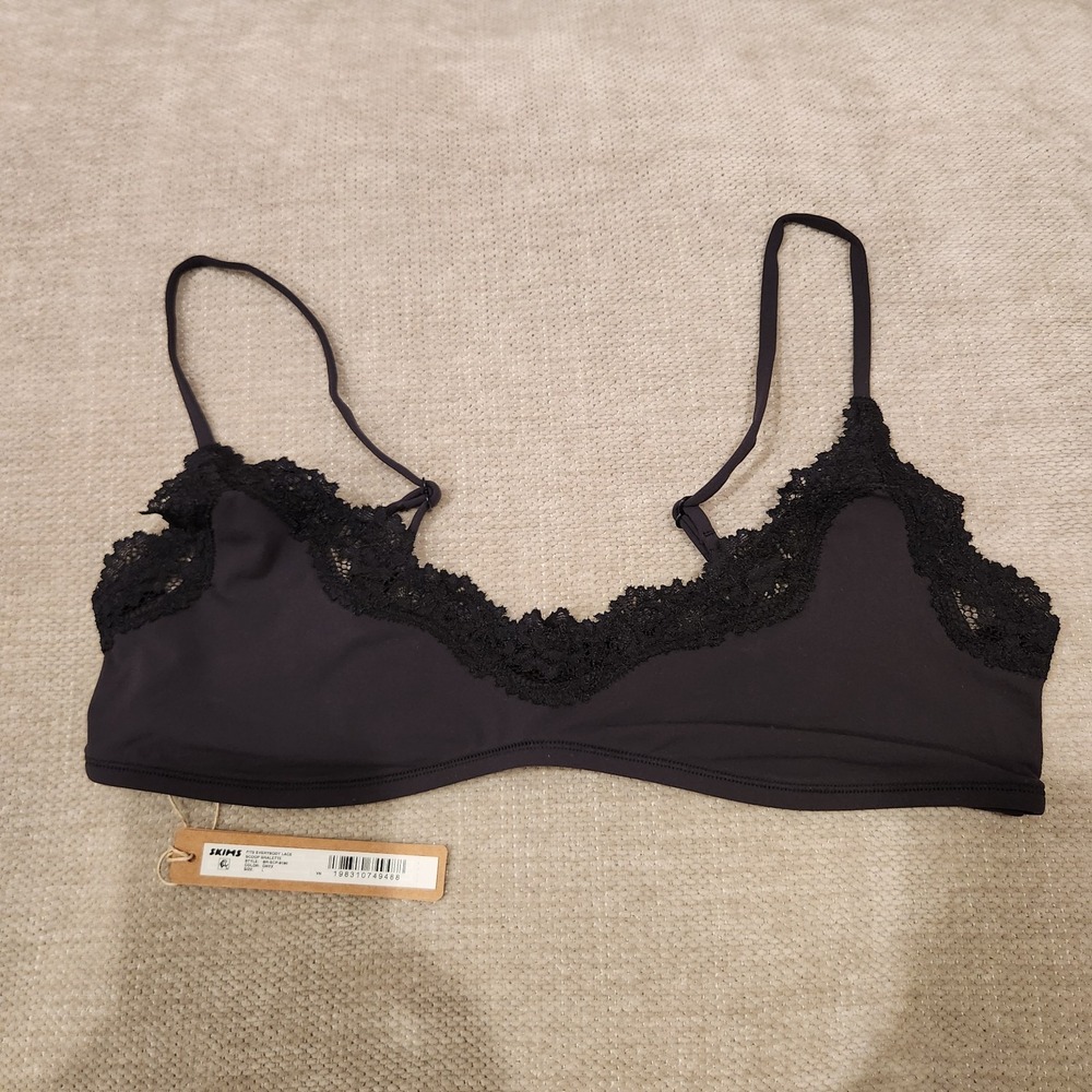 Skims Large Onyx Fits Everybody Lace Scoop Bralette NWT